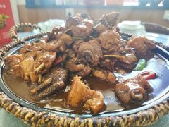 -八两八金·莱芜特色炒鸡(市南漳浦路店)