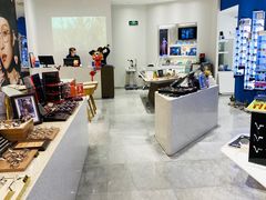 -茂昌眼镜(南京西路店)