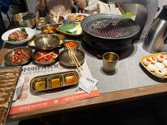 -草家酱蟹炭火烤肉店(珲春南路一店)