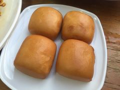 油炸馒头-無招牌海鮮(芽笼店)