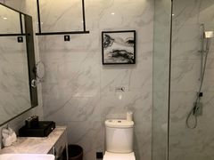 -优逸酒店(柳州窑埠古镇万象城店)