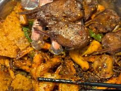 -嘎嘎鸭下巴·爆辣干锅(明教寺店)