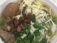 -花溪王记牛肉粉(四季花溪商场店)