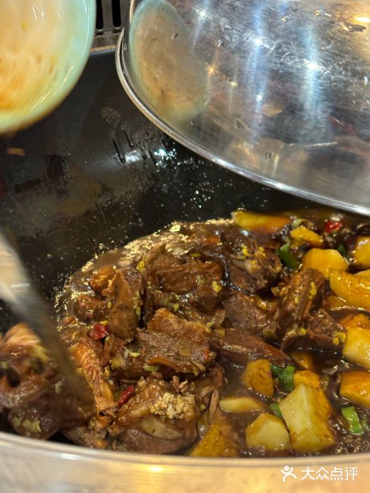 70後铁锅炖(坡博总店)图片