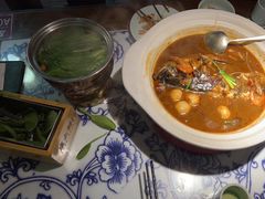 -卢大鲜鱼头捞饭(美利广场店)