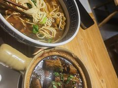 -沪西老弄堂面馆(定西路店)