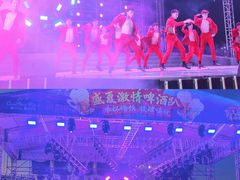 -七彩云南欢乐世界