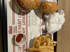 -The Habit Burger Grill 哈比特汉堡(复兴soho店)
