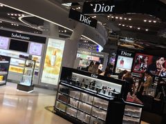 -王权免税店(普吉机场店)