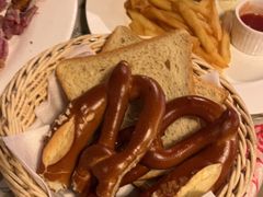 德式扭结面包-巴伐利亚啤酒坊(意式风情街店)