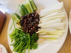 京酱肉丝-东北特色菜馆(珞喻东路店)