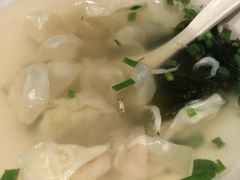 -凤起龙游老面包子(凯德晶品店)