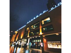 -百老汇电影中心(油麻地店)