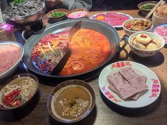 -萍姐火锅·公路夜市(武汉首店)