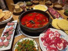 -贵厨酸汤牛肉(花果园国际中心店)