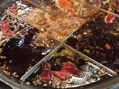 -铜元老码头鳝鱼火锅