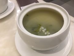 -港丽餐厅(高德置地店)