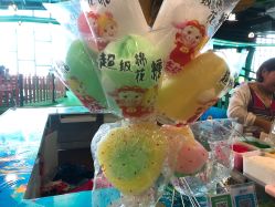 -维佳童话镇演出现场(徐东店)