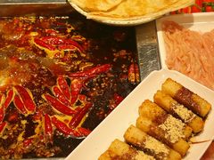 -二荆条·蜀鲜汇城市森林火锅