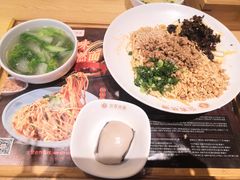 -贰拾捌味·宜宾燃面(春熙路旗舰店)