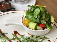 -Mark&Mars Restaurant