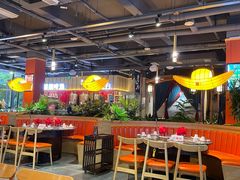 -老船舫·现做活鲜鱼馆(东郊记忆店)