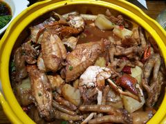 -多嘴肉蟹煲(华联店)