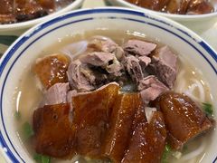 叉烧濑粉-香辉食馆(新兴路店)