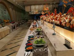 自助取餐区-武汉融通中南花园酒店·戈美西餐厅