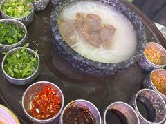 -浩海火燒雲傣家菜(芮欧百货店)