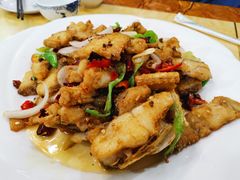 -布尔津河堤夜市