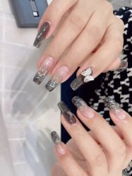 -UGIRL有个美甲