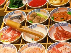 -周小明火锅(黑金冠社区店)