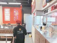 -许哥东北烧烤·铁丳烤串·宫后夹肉(繁花中心店)