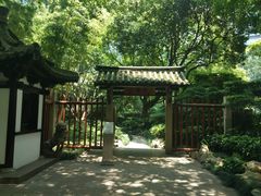 -静安公园(静安寺街道)