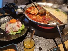 -湊湊火锅·茶憩(南京东路悦荟店)