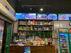 -钢管厂五区小郡肝串串香(蜀都万达店)