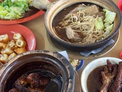 -直落玻璃（瓦煲）肉骨茶