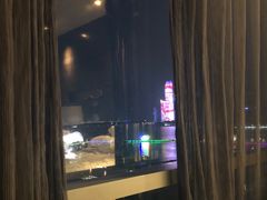 -青岛海尔洲际酒店