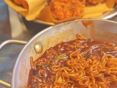 炸酱拉面-富乐满韩国正宗炸鸡韩国料理(虹泉路店)