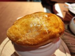 酥皮奶油黑菌蘑菇汤-卡本妮法餐厅·北京和平宾馆