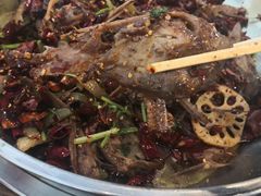 主打的干锅鸭头-安诚居干锅鸭头(八角店)