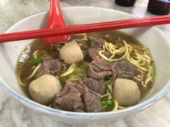 牛肉面+牛丸-丽丰茶冰室