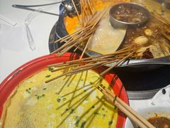 -佰人王串串香火锅(洋珠巷店)