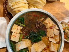 -金莹丸子汤清真(朝外SOHO店)