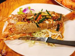 -两兄弟Song Pee Nong(2号店)