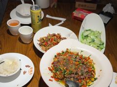 -爱碗亭·鲜炒湖南菜(壹城中心店)