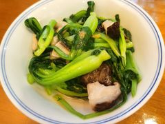 青菜双菇-君东记本帮面馆(天钥桥路店)