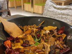 -食乐佳麻辣香锅(森林摩尔商业街区店)