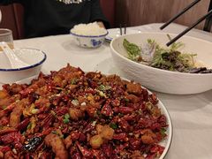 -鑫巴蜀小镇 · 水煮鱼专研店(玉桥店)